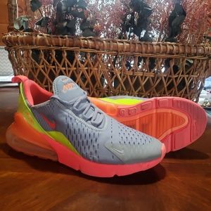 Nike Air Max 270